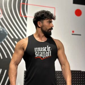 Muscle Station Street Gym Workout Atlet Siyah