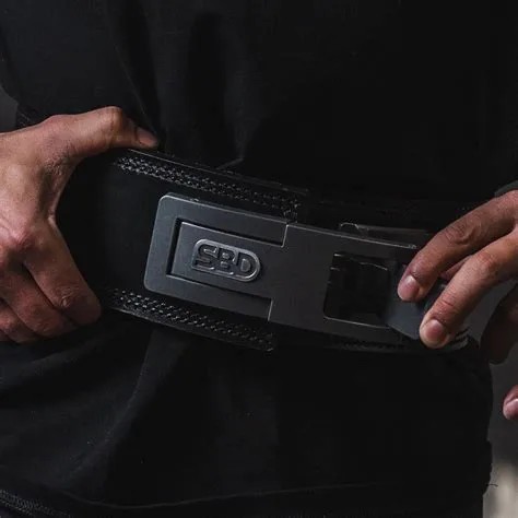 Ağırlık Kemeri (weightlifting Belt) Ne Zaman Takılmalı, Ne Zaman Çıkarılmalı? 2 Ağırlık Kemeri (weightlifting Belt) Ne Zaman Takılmalı, Ne Zaman Çıkarılmalı?
