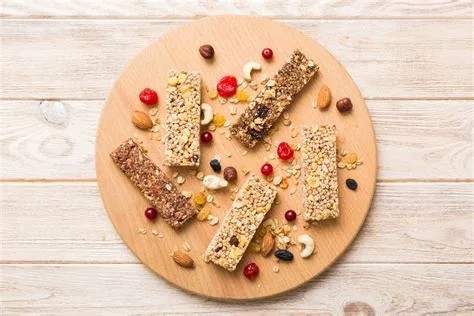 Diyet Bozmayan Şekersiz Protein Barlar ve Sağlıklı Atıştırmalık Alternatifleri 2 Diyet Bozmayan Şekersiz Protein Barlar ve Sağlıklı Atıştırmalık Alternatifleri